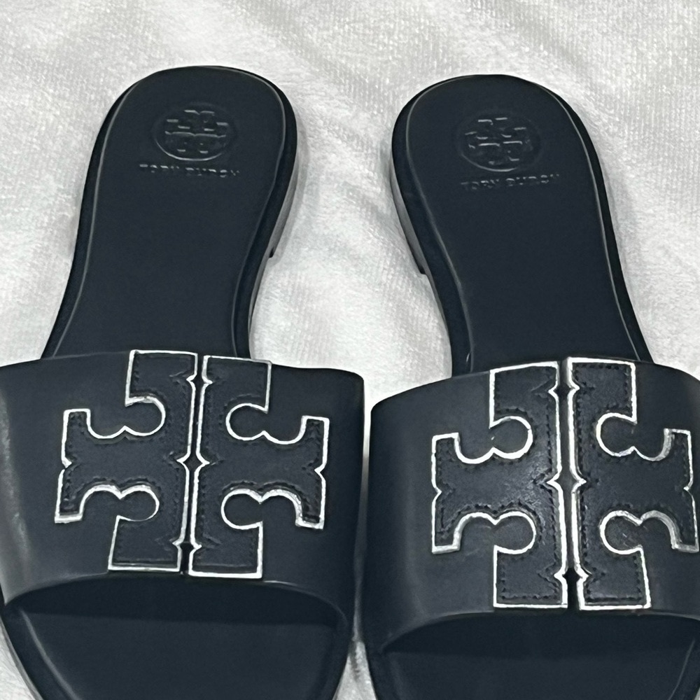 Tory Burch Ines Slides, Never worn , Womens US size 8.5, black